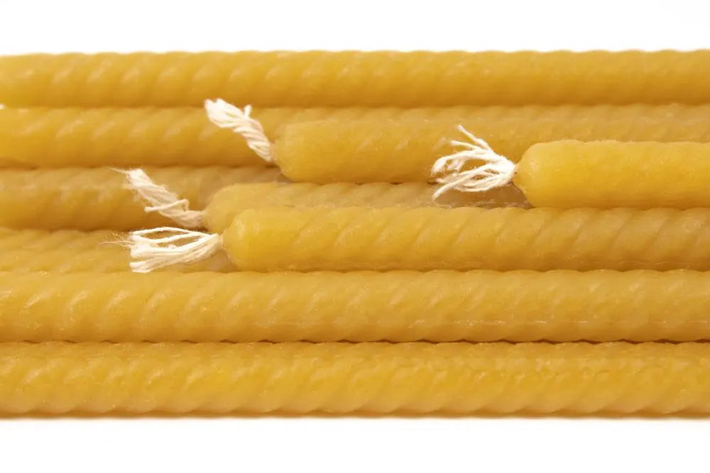 Twisted beeswax candles – 1 kg (approx. 100 pcs) – Handmade, 30 cm – For religious rituals